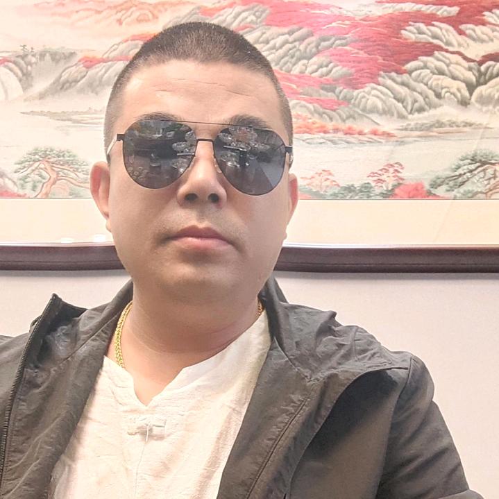 阳光红哥
