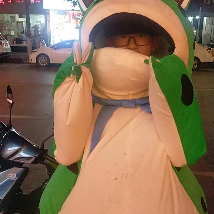 袁鹏飞587