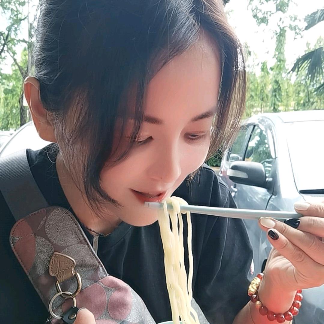 Huang Bing