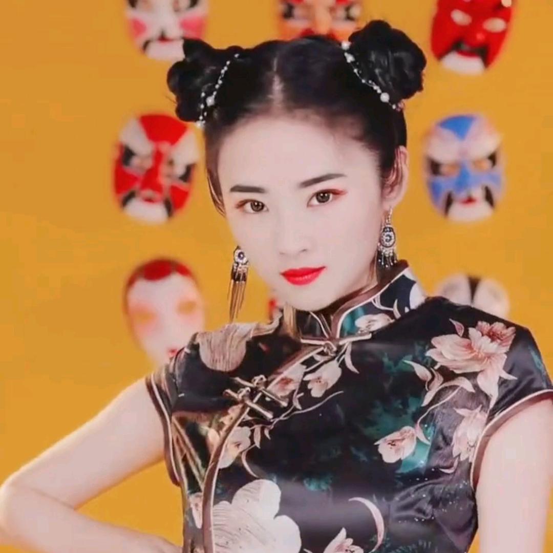 甜宠美甲