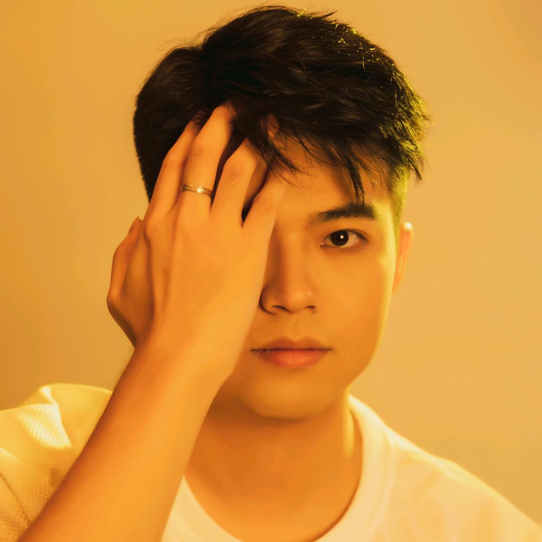 O࿆utsider༢局外人