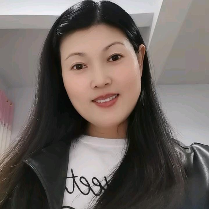 阳光明媚