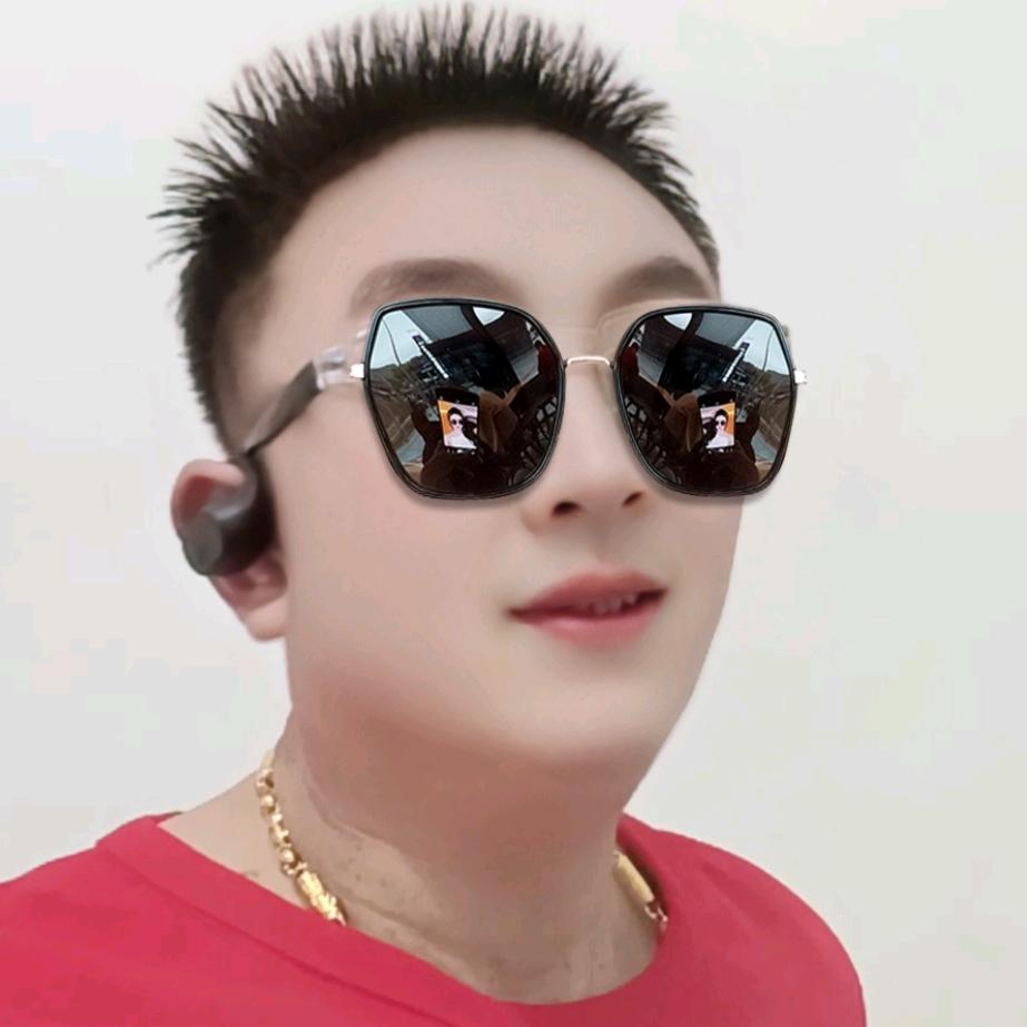 一个爱养花的人