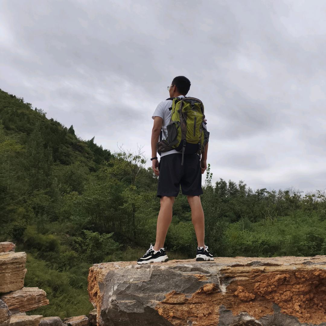 超人彤凌