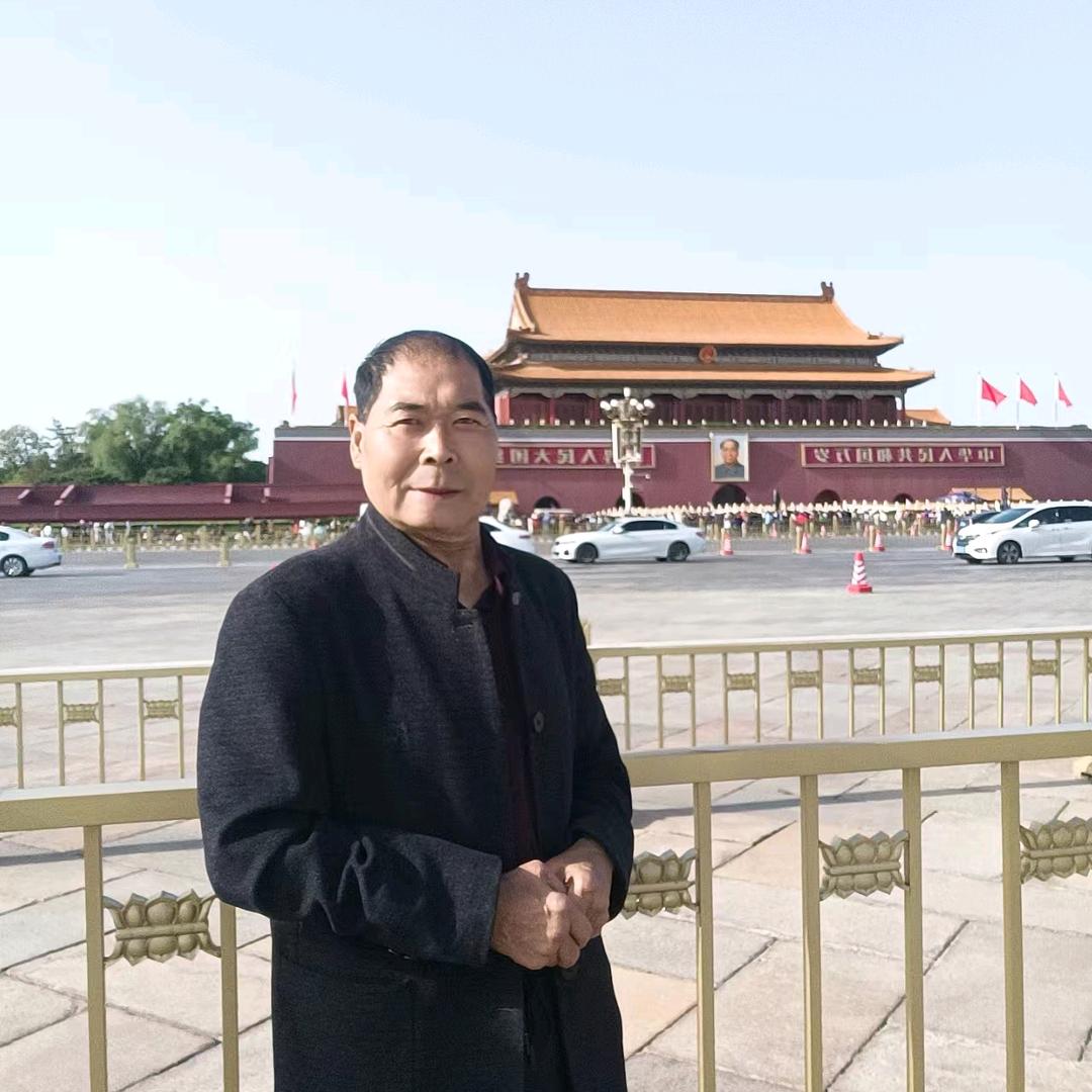 董振功