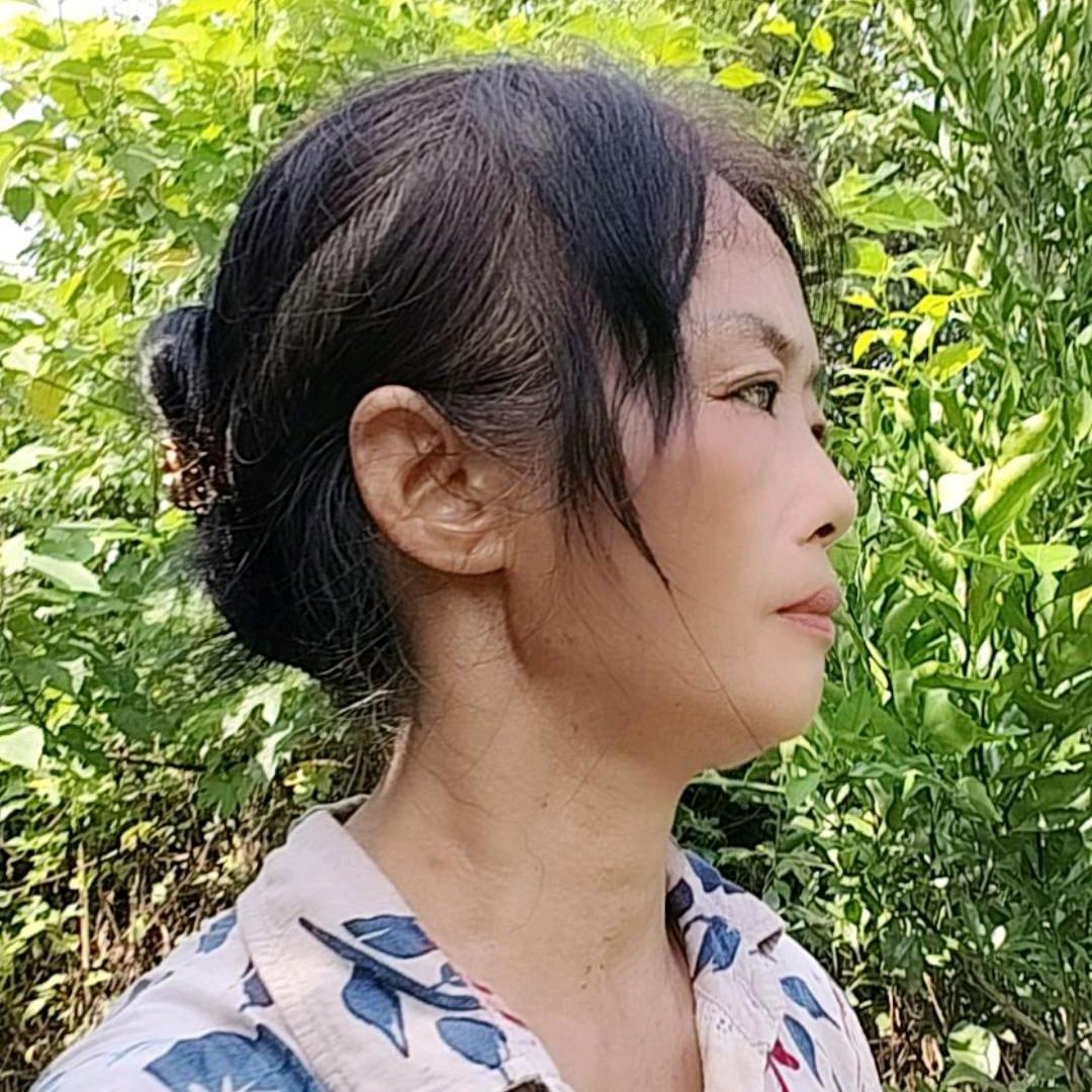 寒梅姐素颜：农村生活