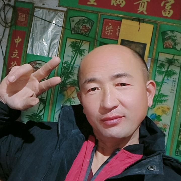 任三哥爱跳舞