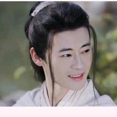 兰台闲云
