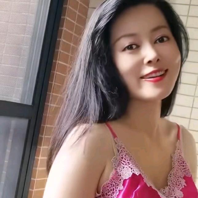 十三姨爱妮