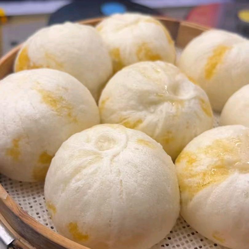 (月儿泉)老面炒馅包子