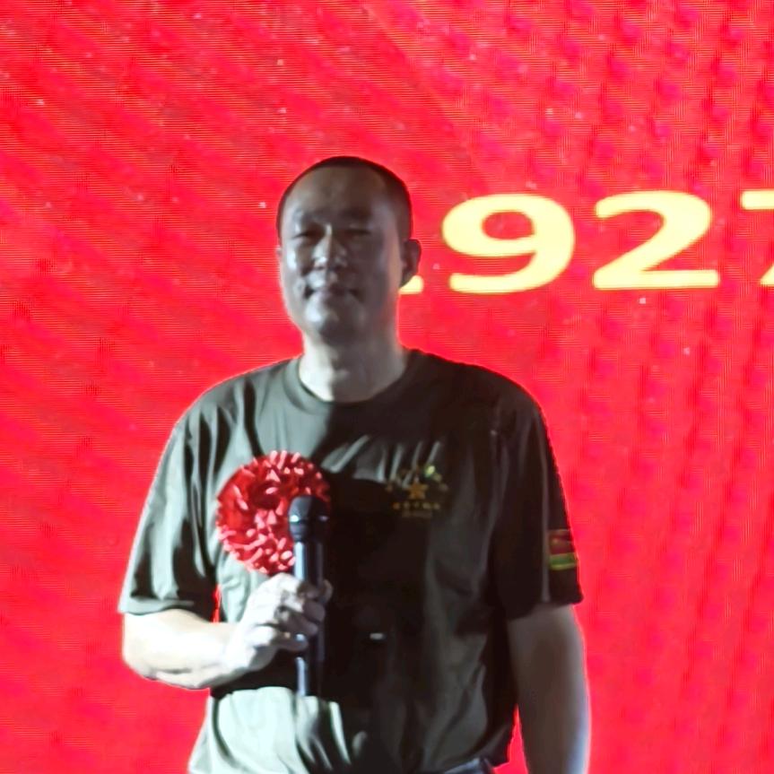 农村兵哥！每周一至六晚上7点半开直播！