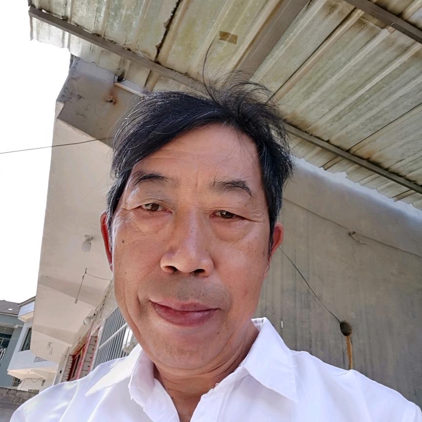 无聊。