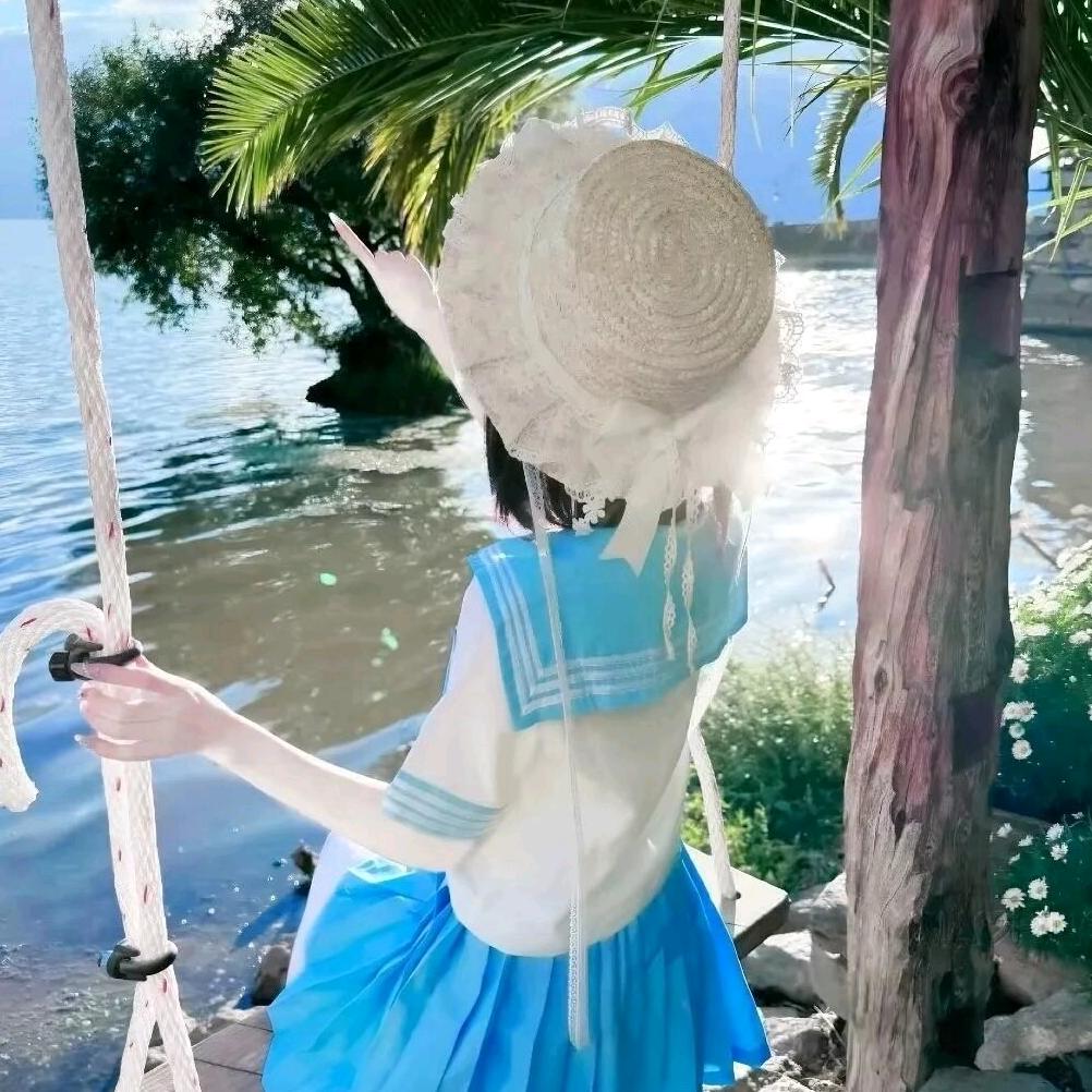 浪漫些许潦草🌿