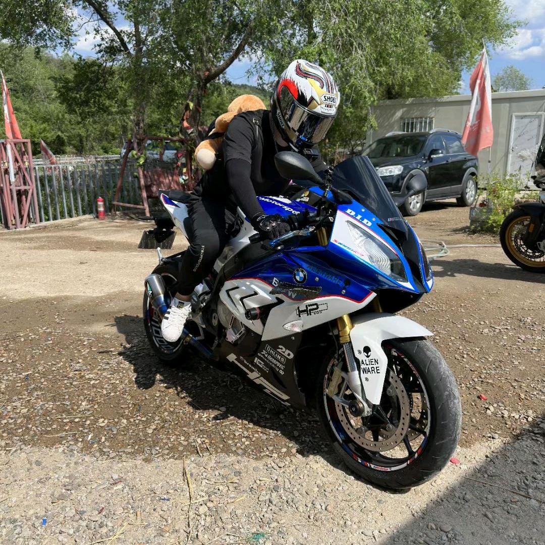 宋温柔.🏍️