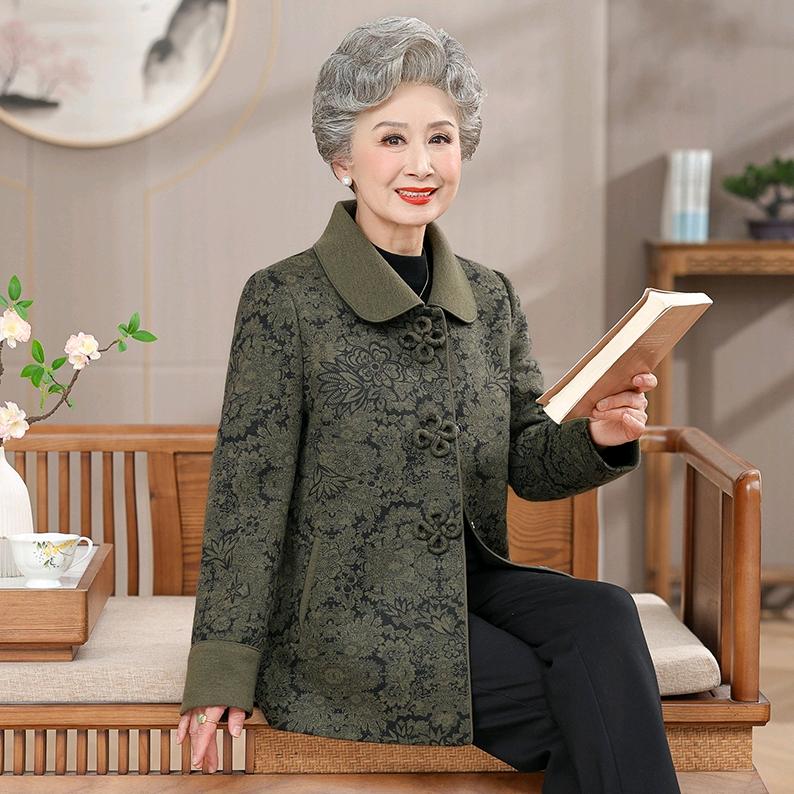 蔓菁奶奶装