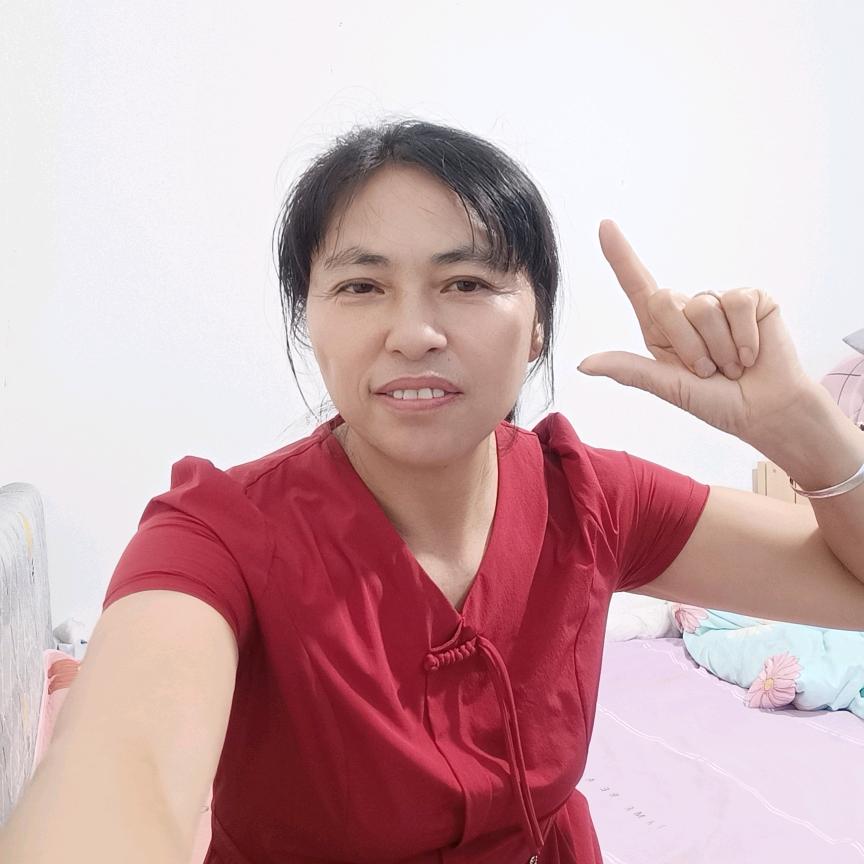 黄三妹无聊直播