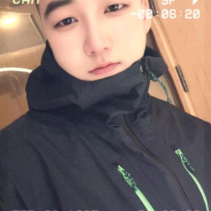 刘晨。
