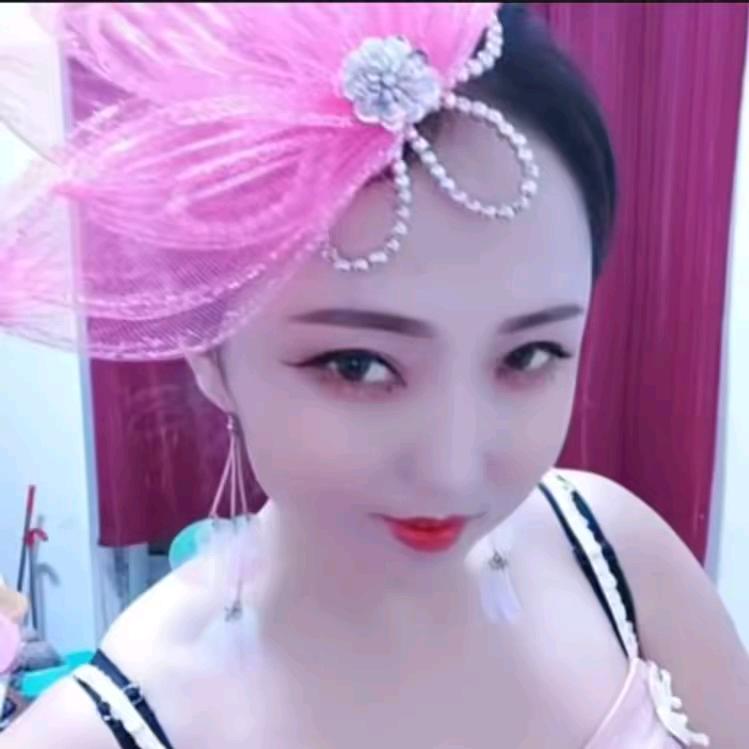 广舞小姐姐