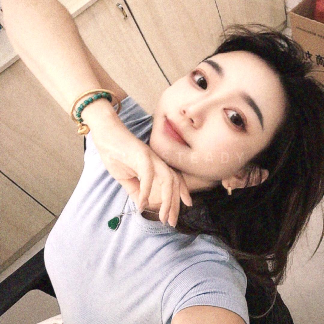 王舒舒吖，