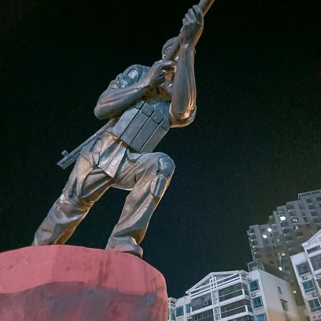 贵D轮胎行。。。。。。留一半清醒，留