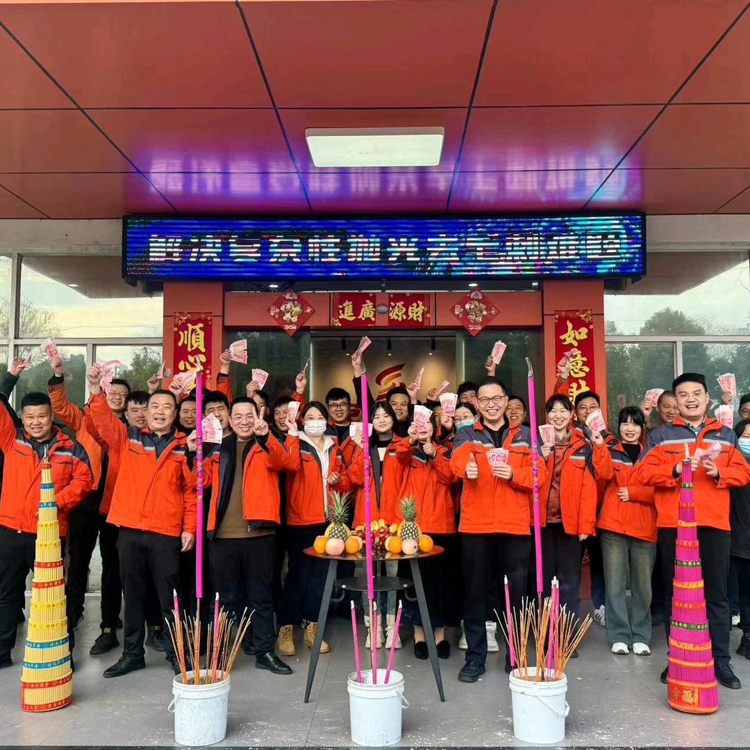 苏州斯曼克磨粒流设备镜喷射抛光王磨族