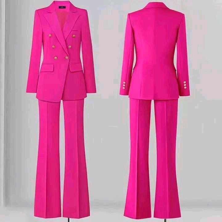 东莞市泓雁服饰有限公司