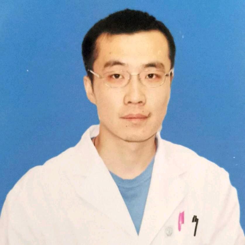 儿外科陈震医生