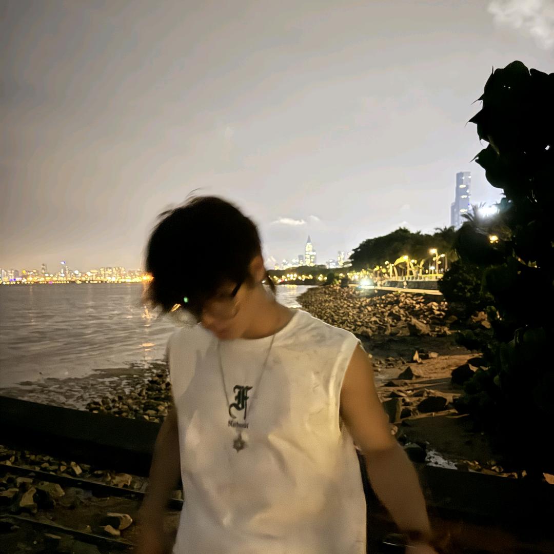 @小小怪下士