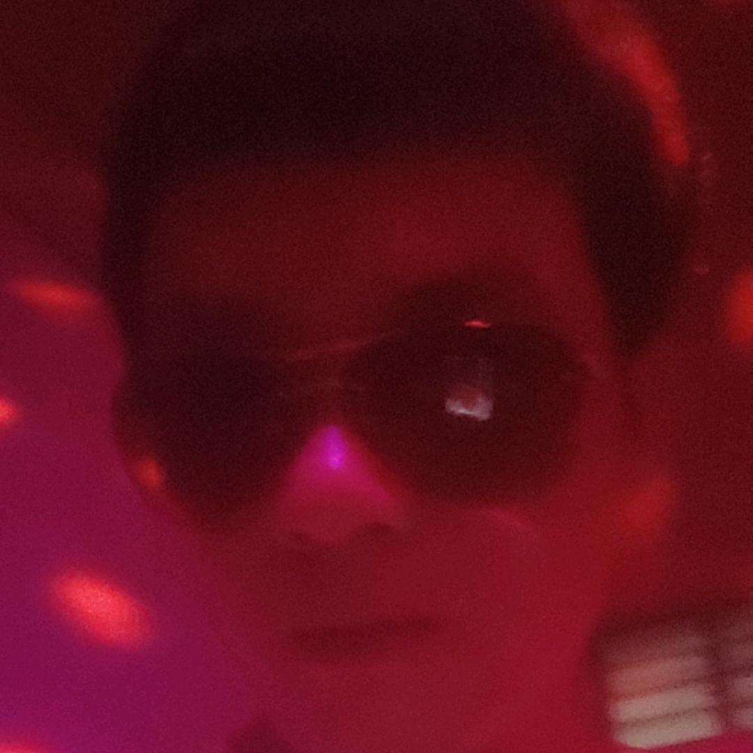 陈🎤…唱流行老歌…🎤陈