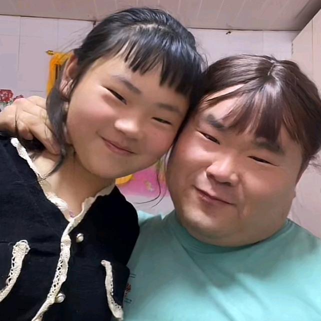 李昕桐爸爸《胖小子》
