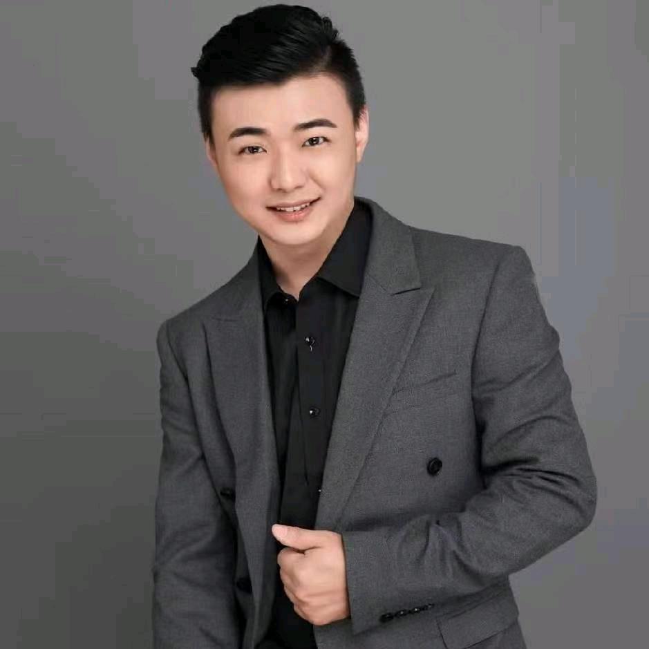 光伏阿三（招业务员）