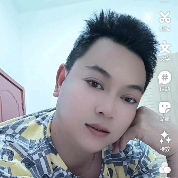 云南三秒哥..〈〈✌️〉〉