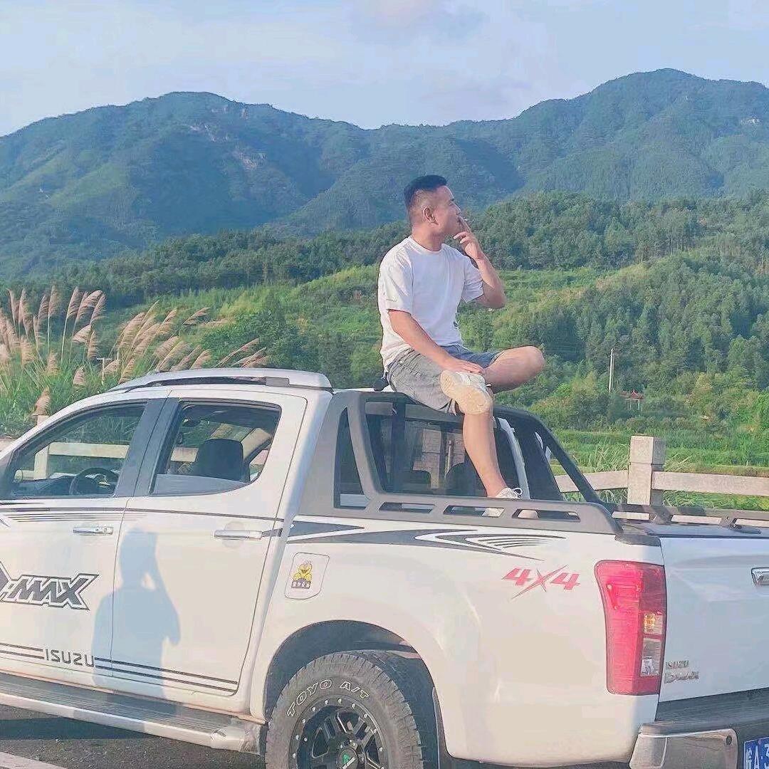 虾闹闹💋