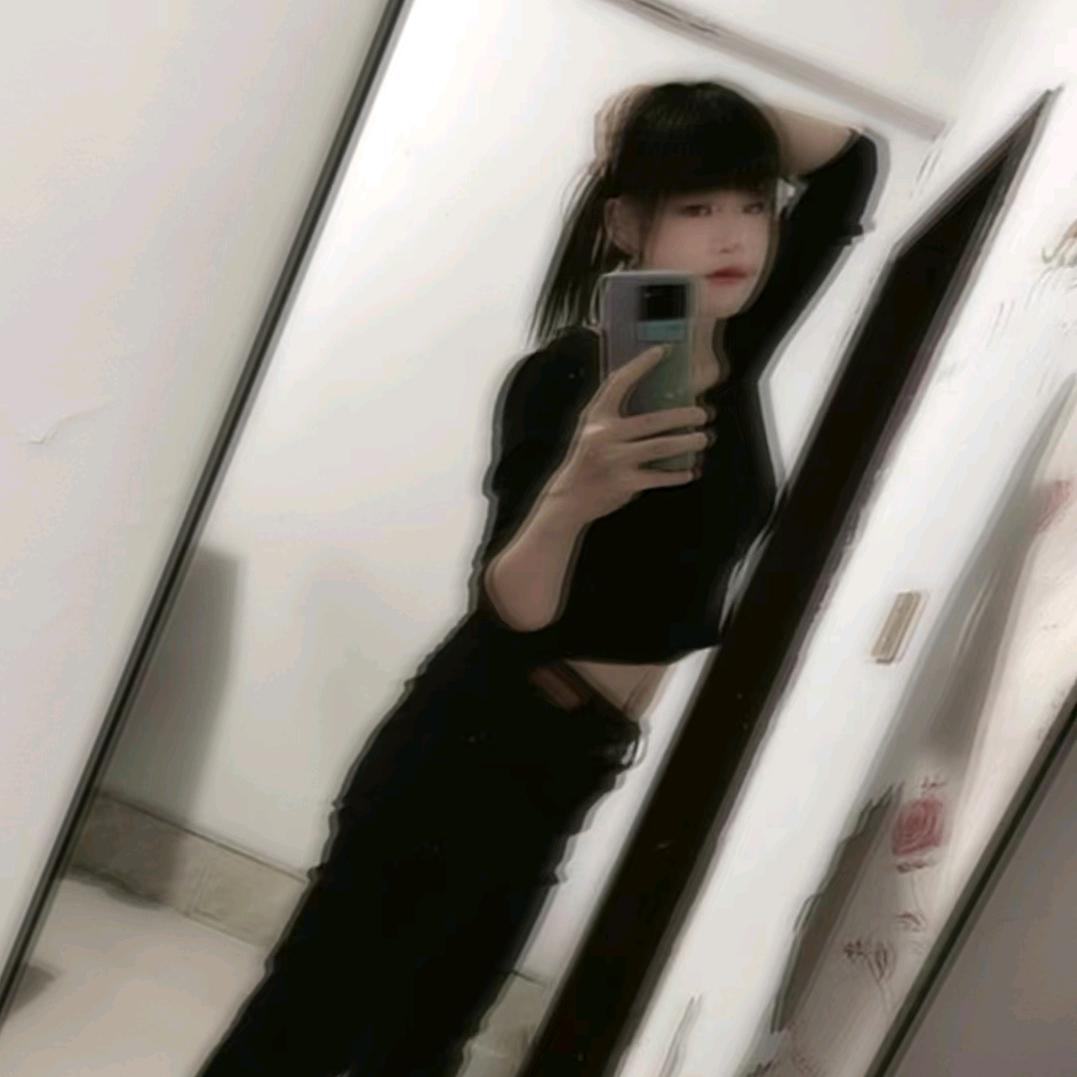 崔小崔.