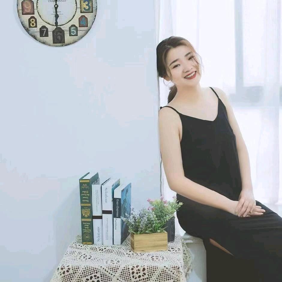 莯莯兮丝洗护和原点水霜