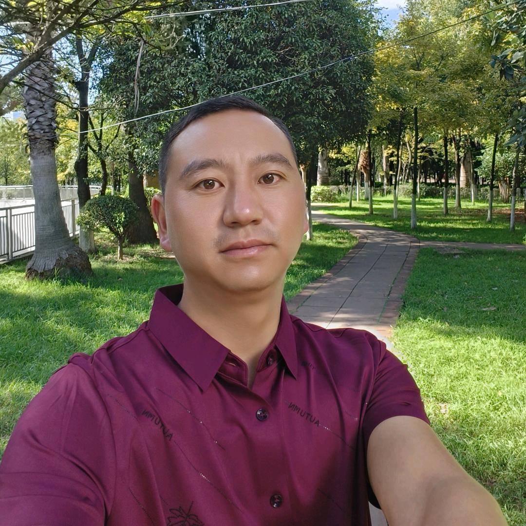 小白杨（5613）晚上22:10分开播