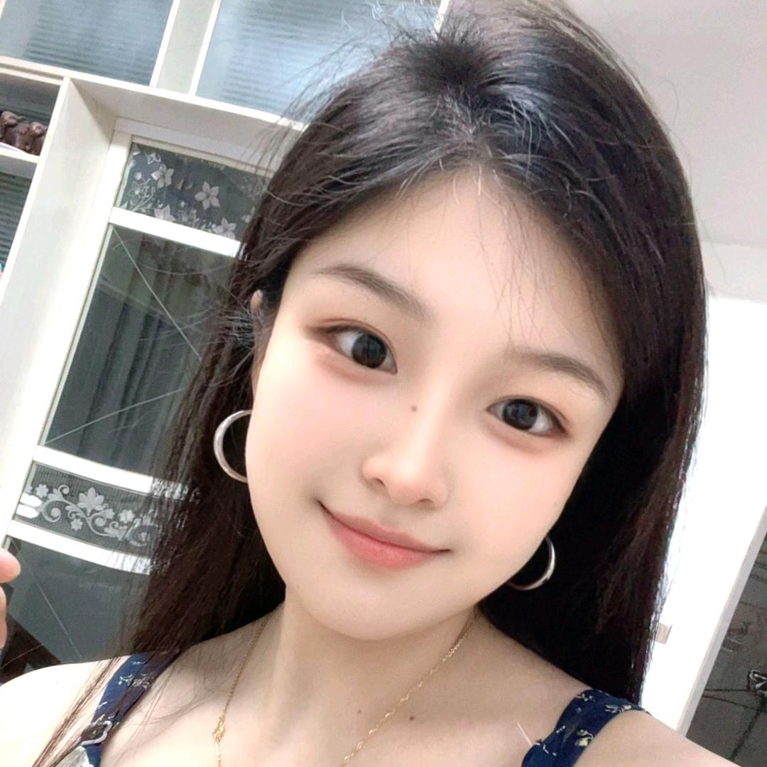 🌻单眼皮的小姐姐