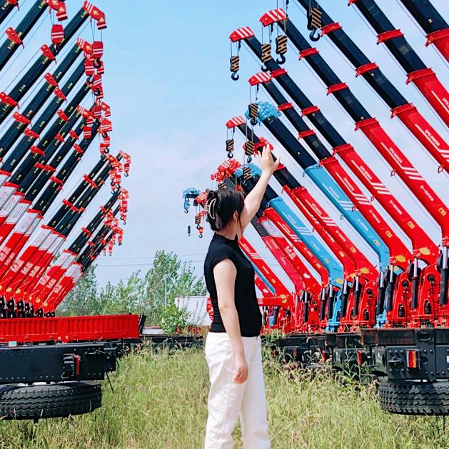 随车吊厂家匡经理