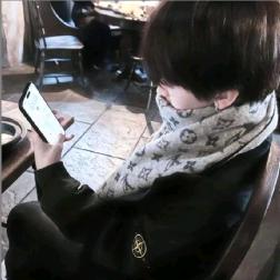 草东少（开学断更）