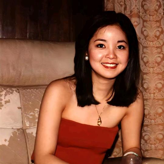 小彩讲故事