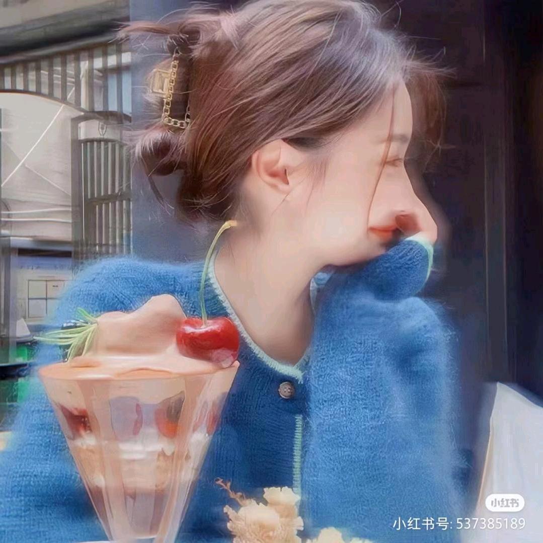 (* 嫣然一笑♥（ノ´∀`）