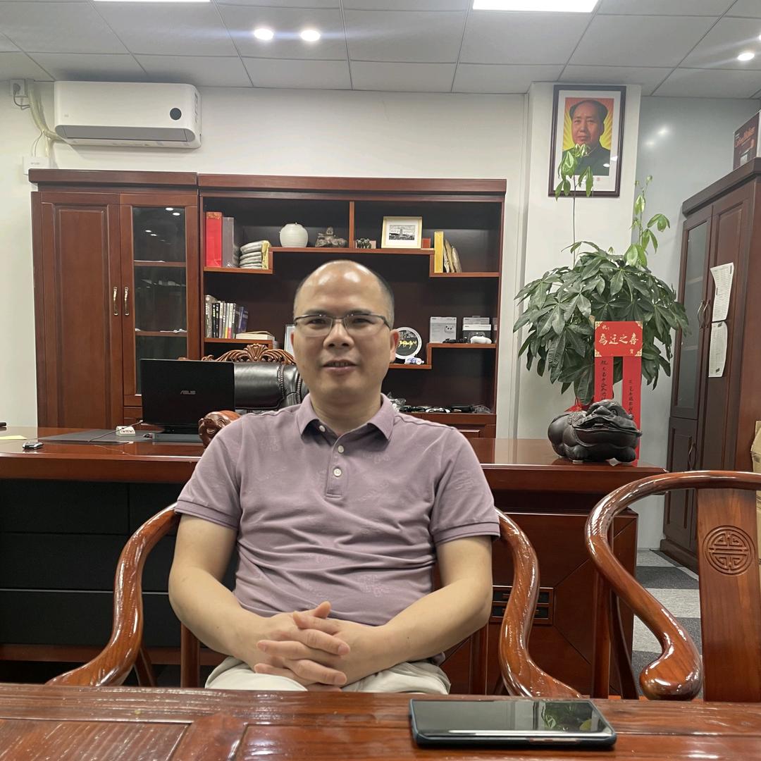 东莞市燊鸿塑胶模具有限公司