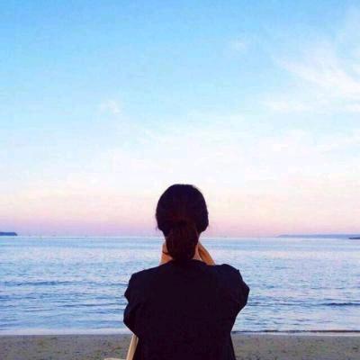 '德隆望重
