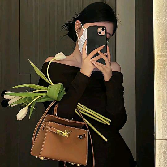 祝你快乐٩(๑^o^๑)۶