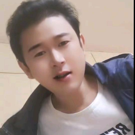 小哥