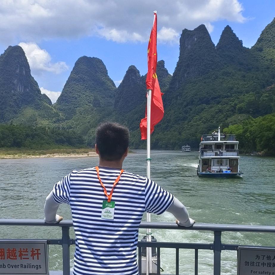 陽春三月春暖花开