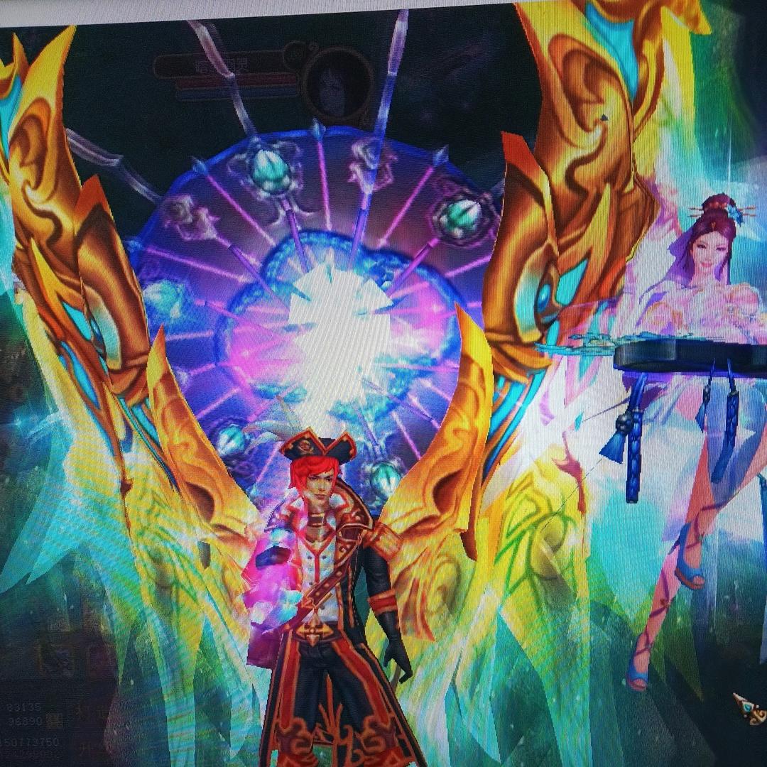 宝宝肚肚打雷了😘