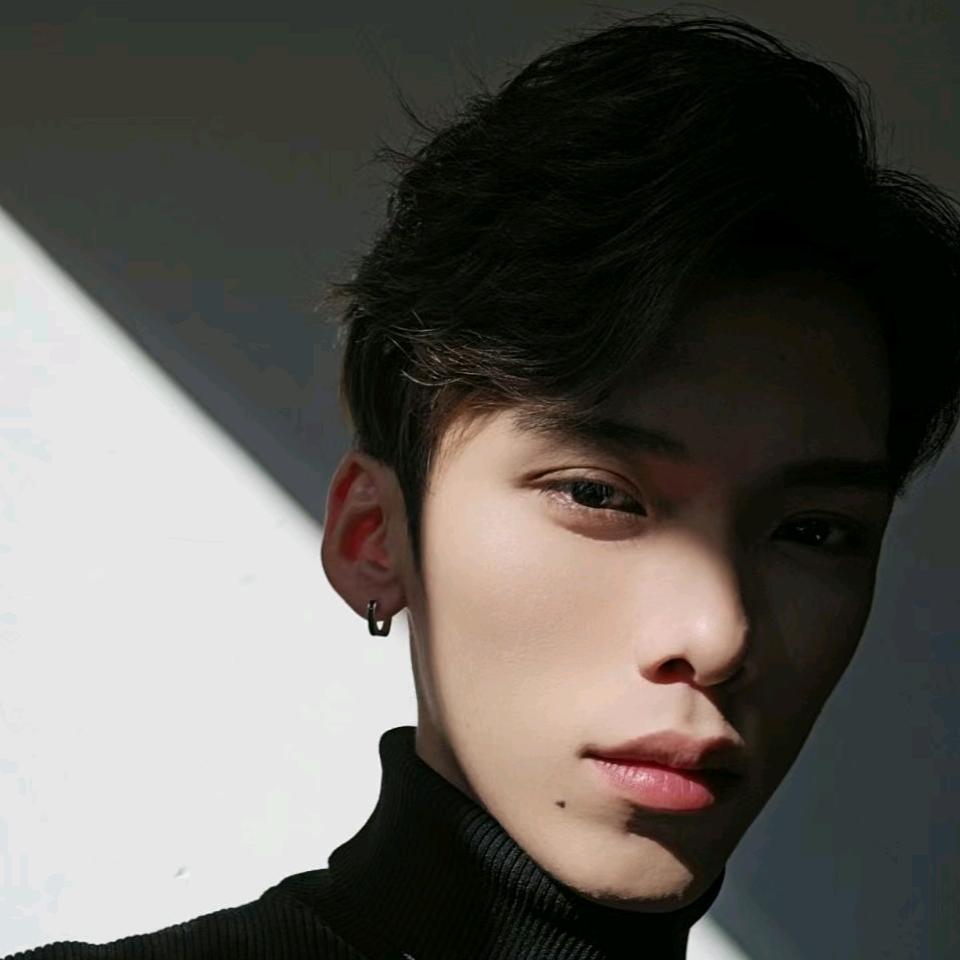 張先森  🔜 🇨🇳