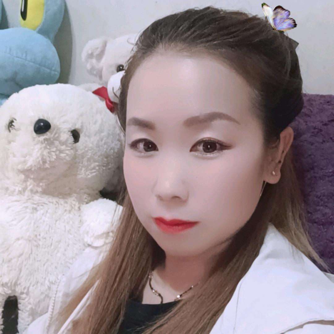 华华时尚穿搭