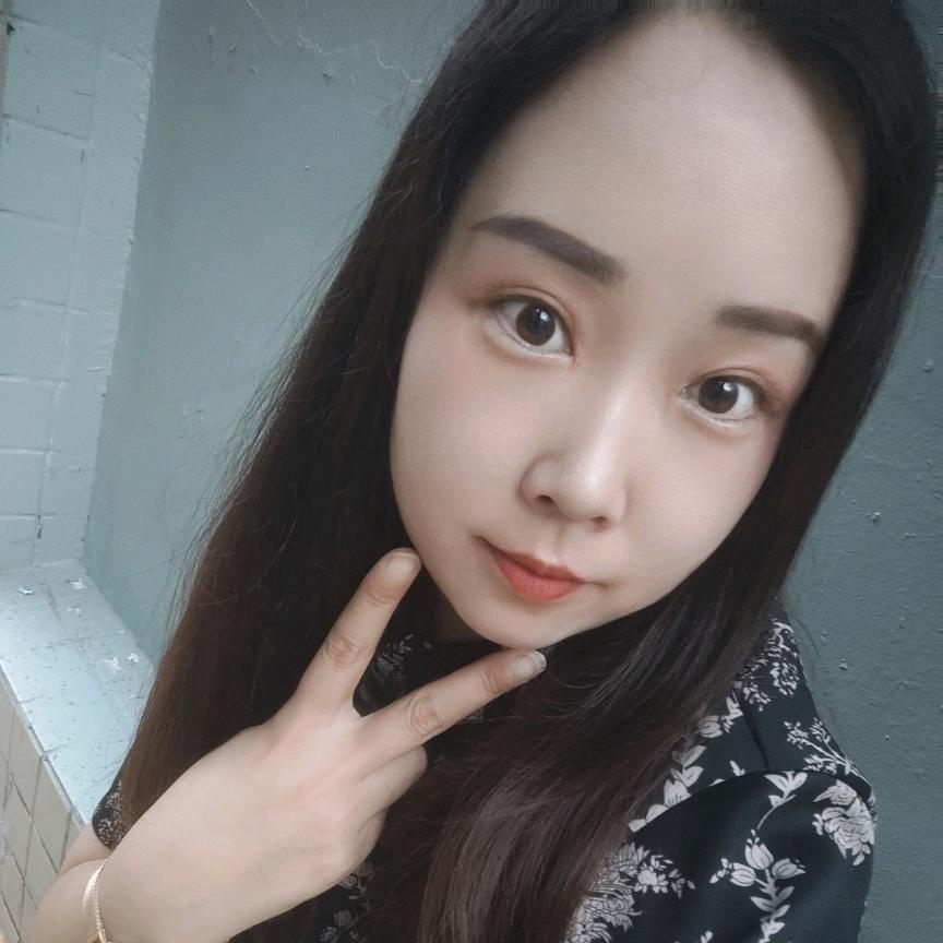 ♛ ̑̑八月♛